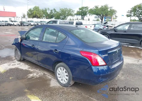 2014 Nissan Versa 1.6 S z USA, uszkodzony, nr VIN 3N1CN7AP5EL845796